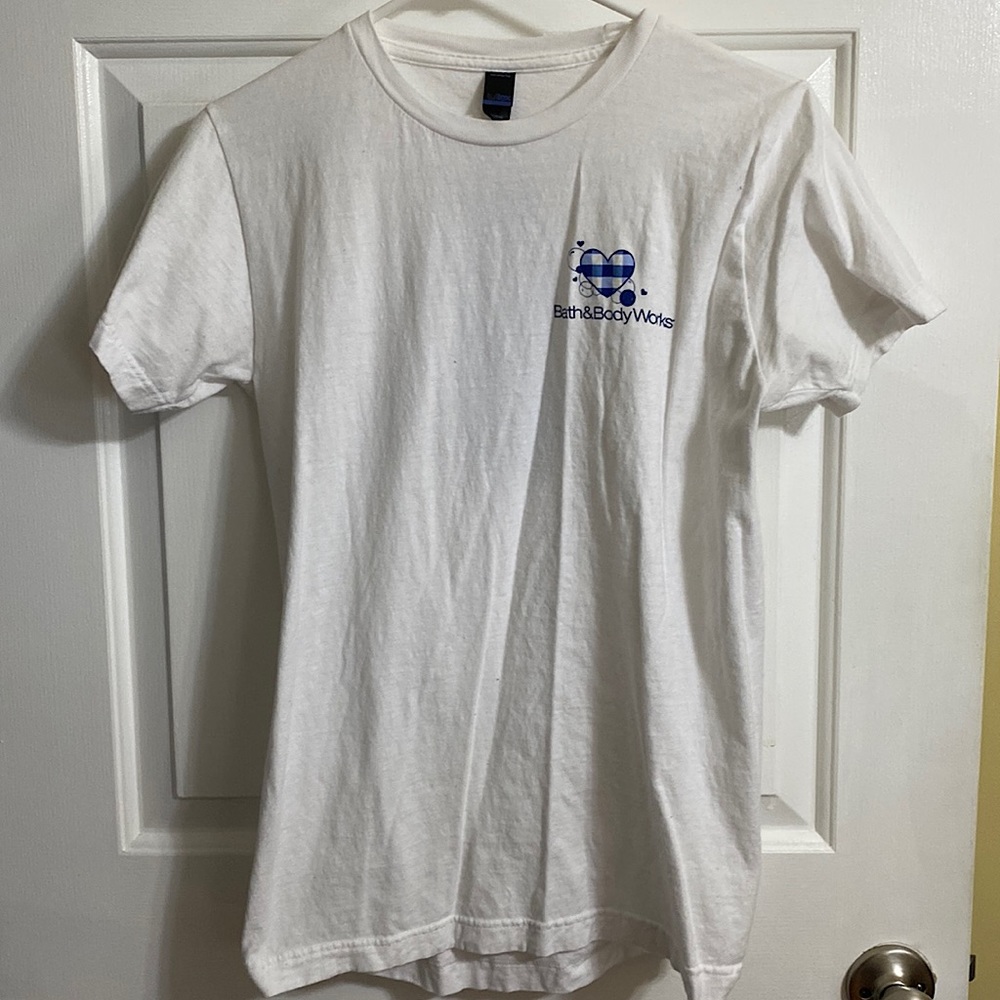 Bath and body works tshirt